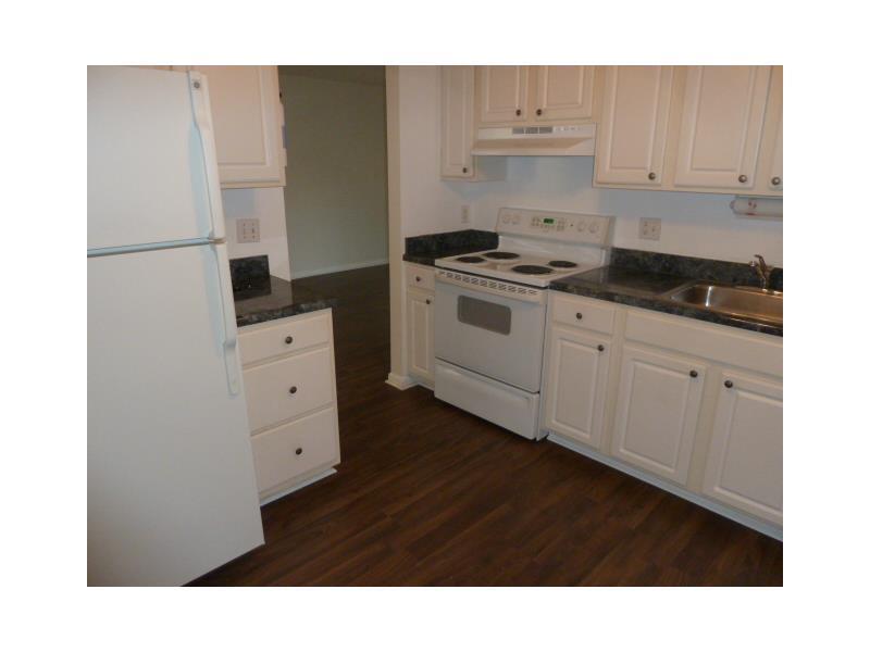 ARROWHEAD CONDO 6 - Residential Lease