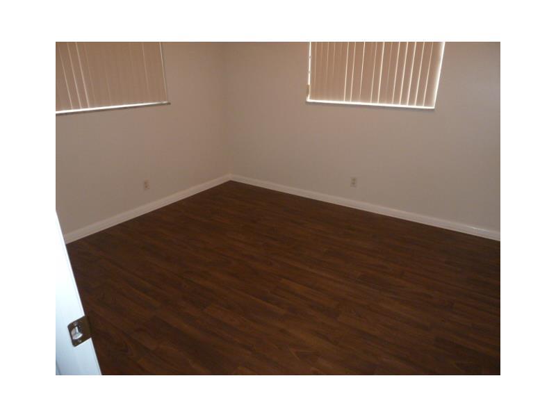 ARROWHEAD CONDO 6 - Residential Lease