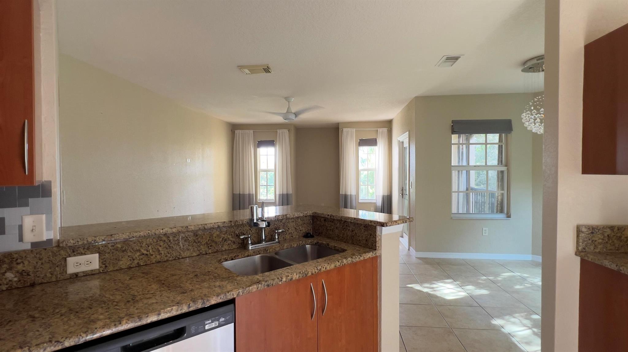 THE BELMONT AT ST LUCIE W - Residential Lease