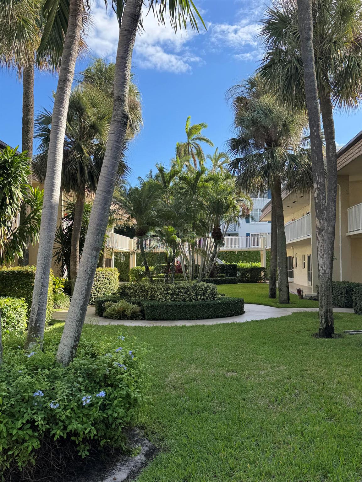 Snug Harbor Gardens - Residential