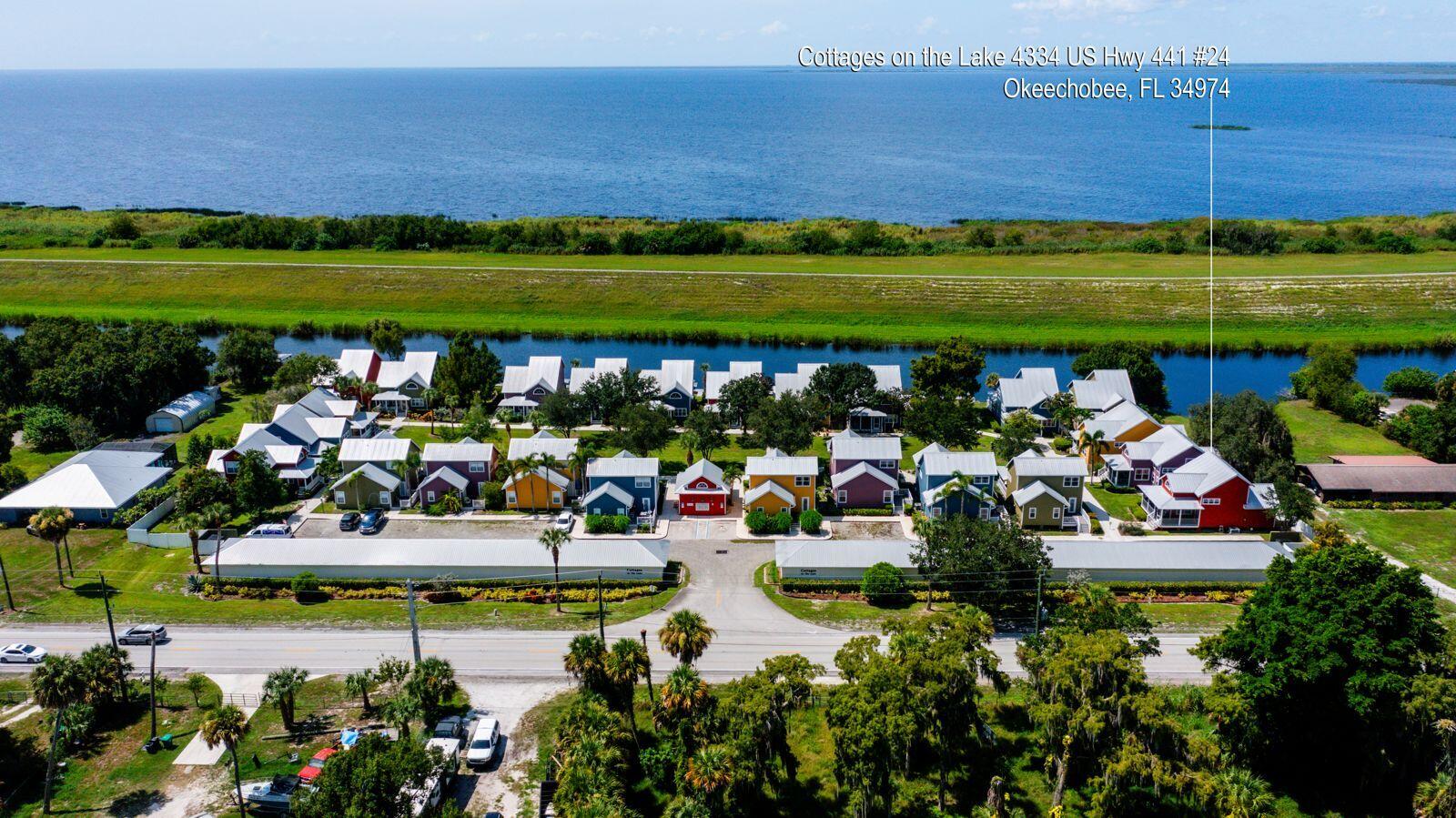 COTTAGES/THE LAKE - Residential