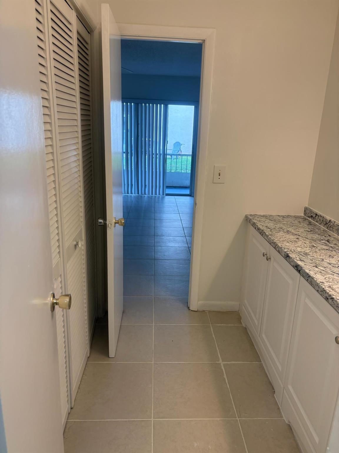 SPANISH OAKS CONDO - Residential Lease