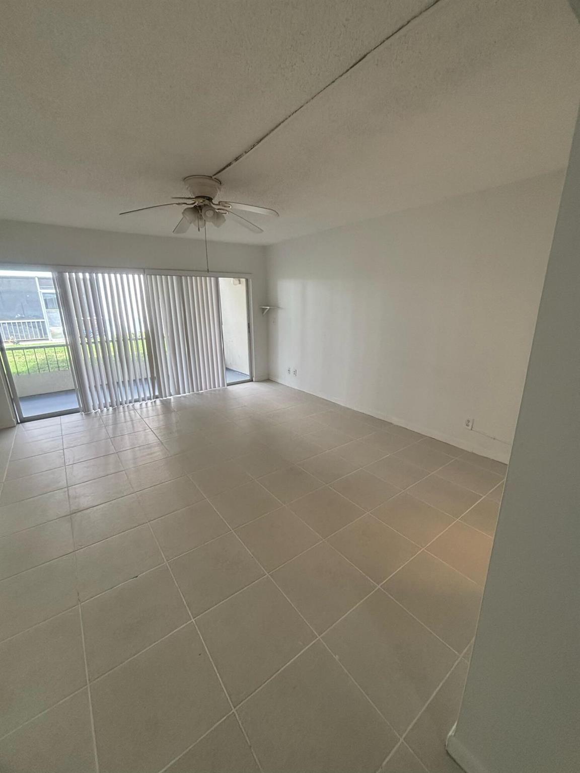 SPANISH OAKS CONDO - Residential Lease