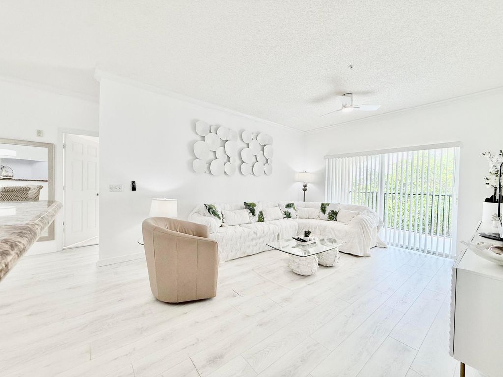 Photo of 4404 Tuscany Way #4404, Boynton Beach, FL 33435 (MLS # B26031809)