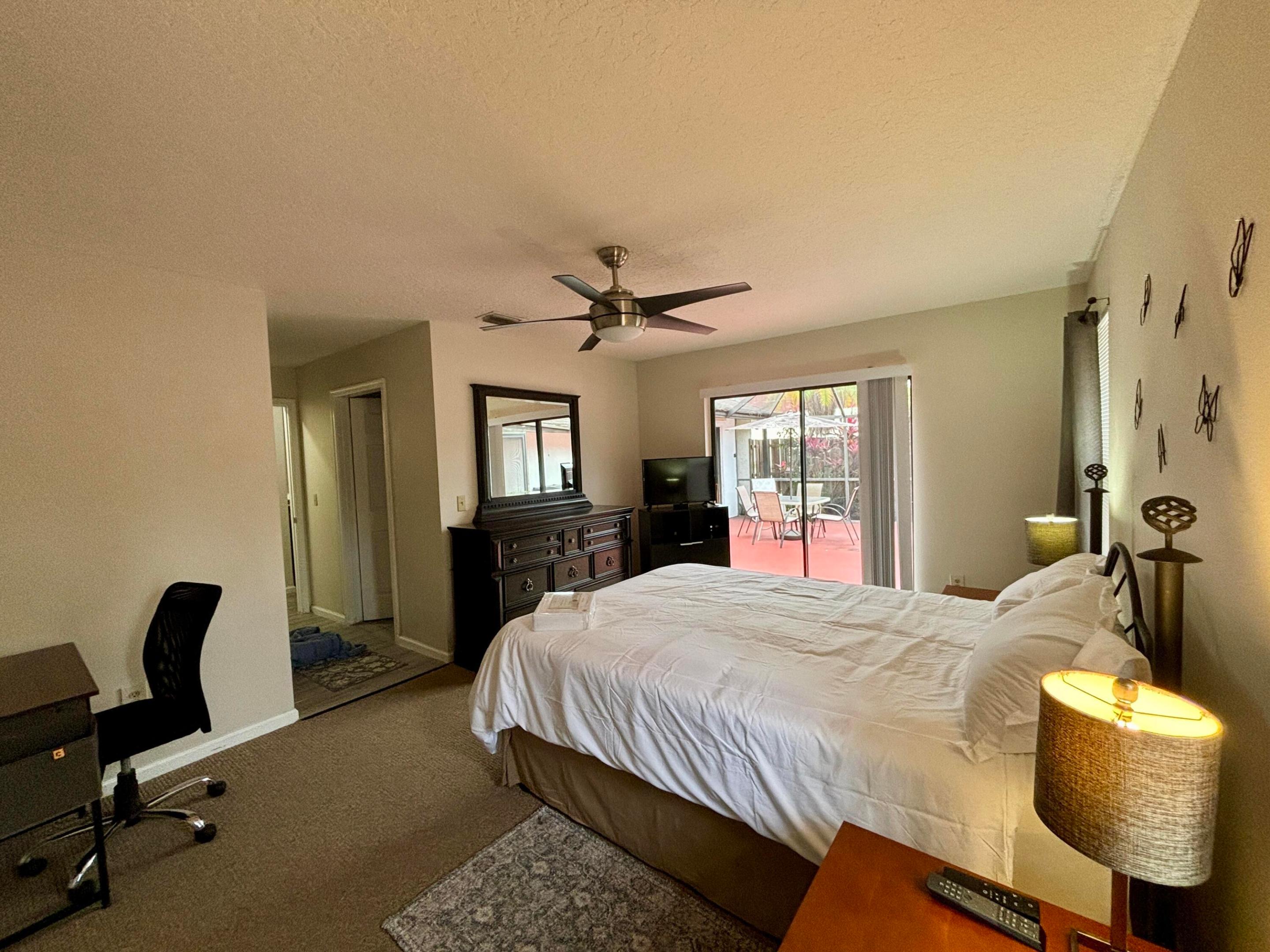 SUGAR POND MANOR OF WELLINGTON - Residential Lease