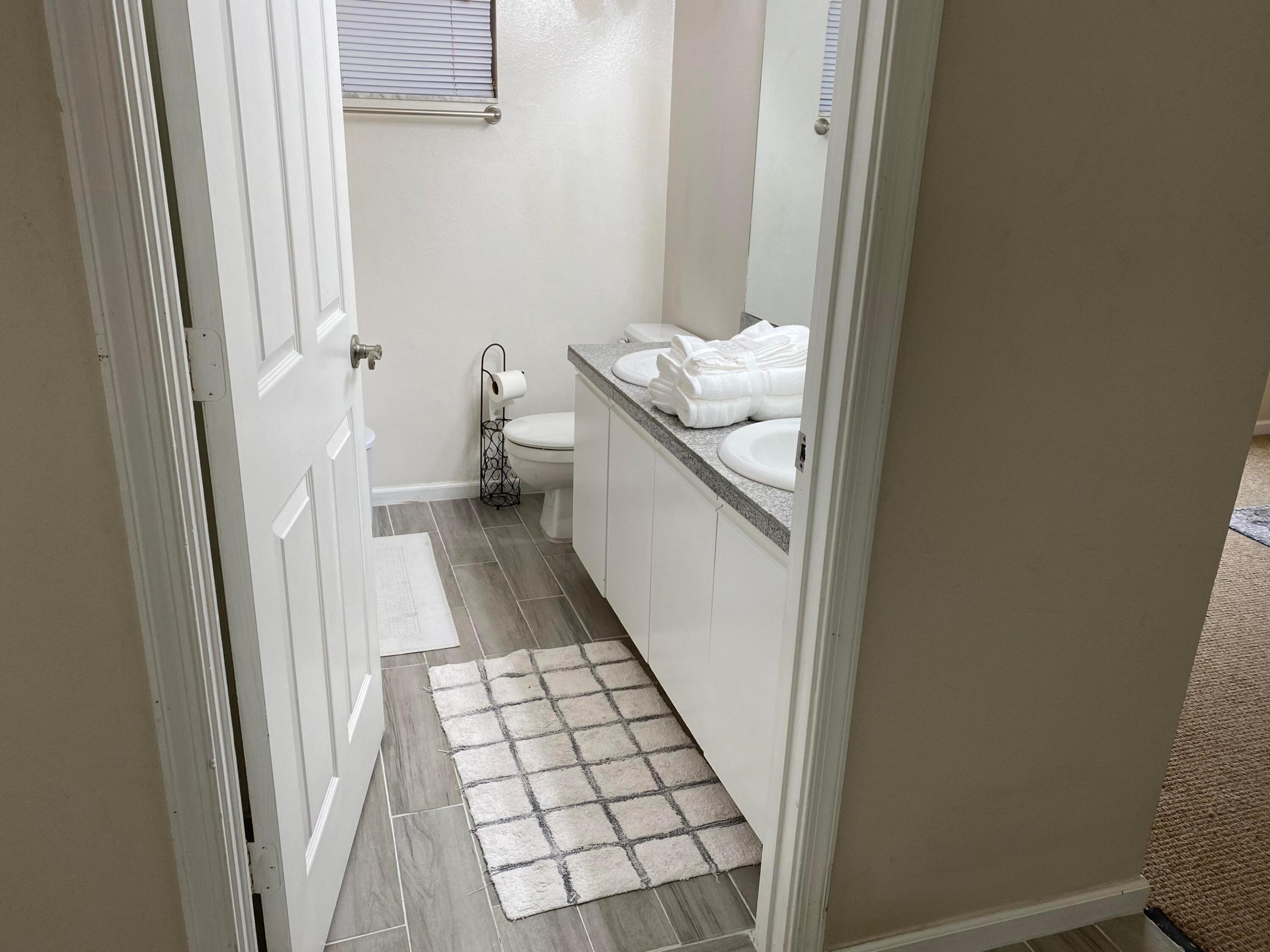 SUGAR POND MANOR OF WELLINGTON - Residential Lease