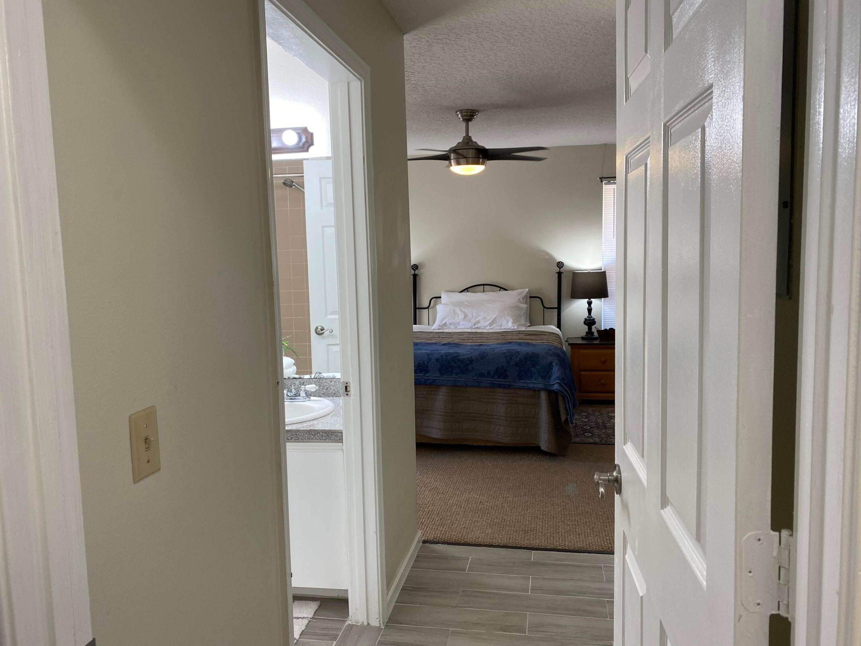 SUGAR POND MANOR OF WELLINGTON - Residential Lease