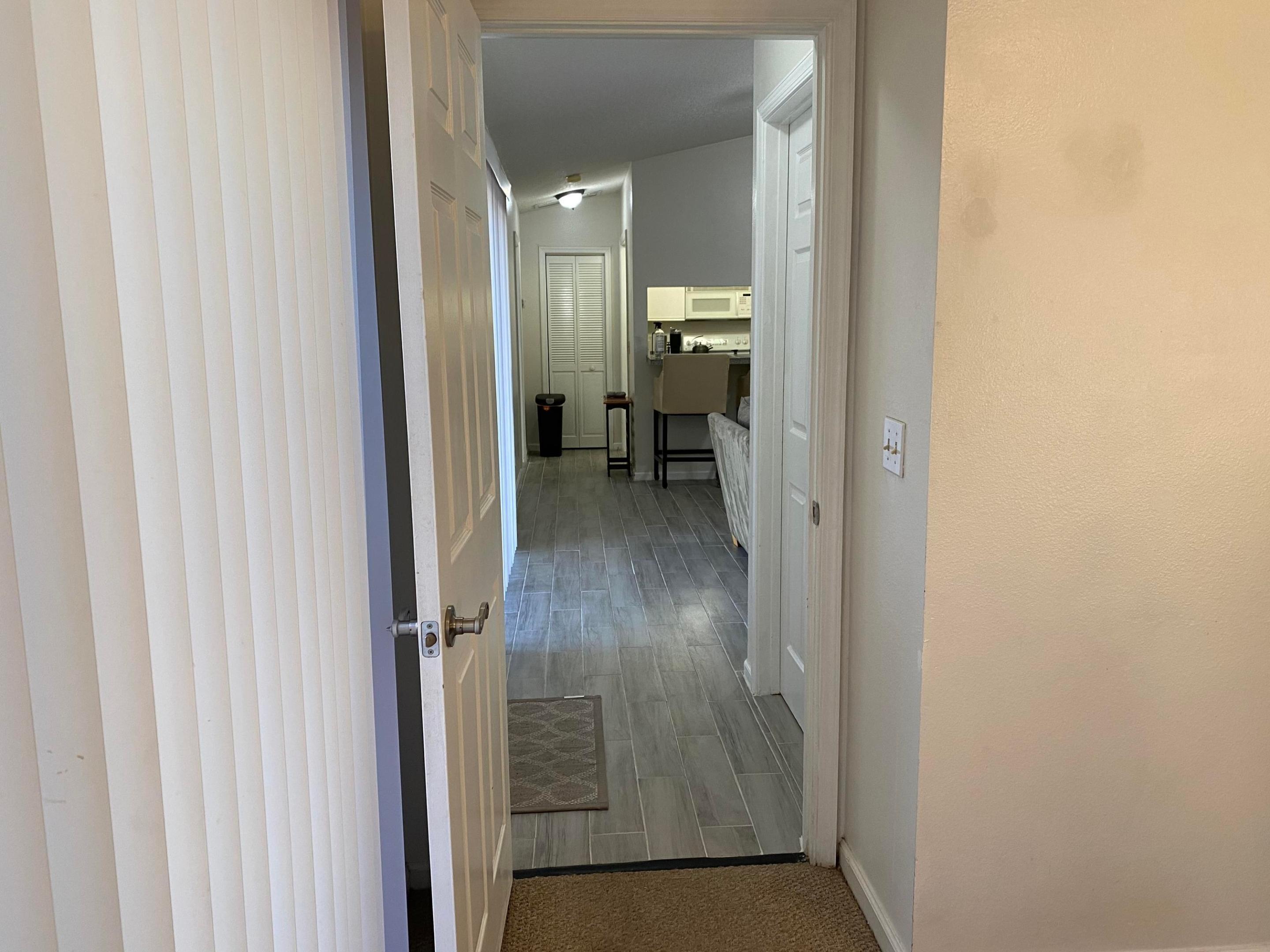 SUGAR POND MANOR OF WELLINGTON - Residential Lease