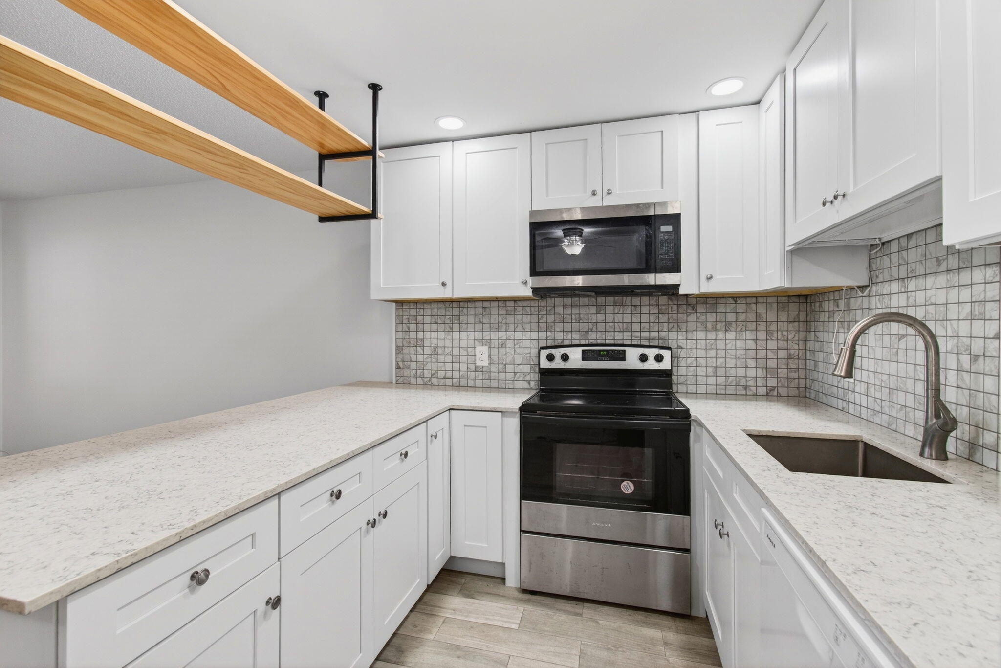 VENTNOR R CONDO - Residential