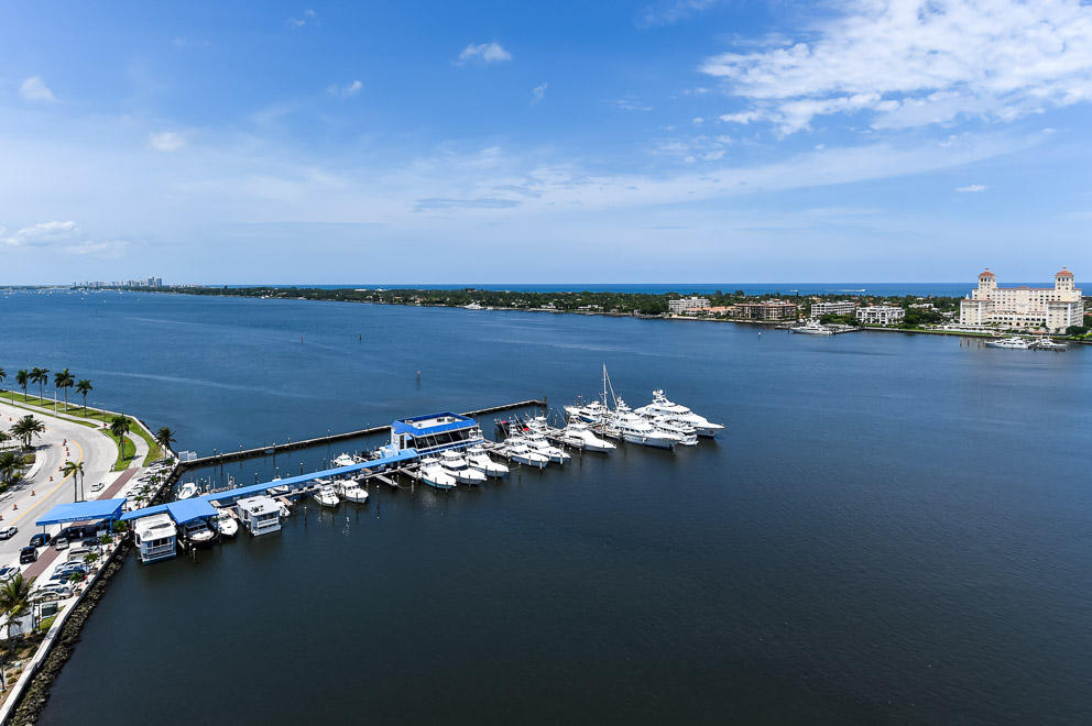 ONE WATERMARK PLACE OF THE PALM BEACHES - Residential