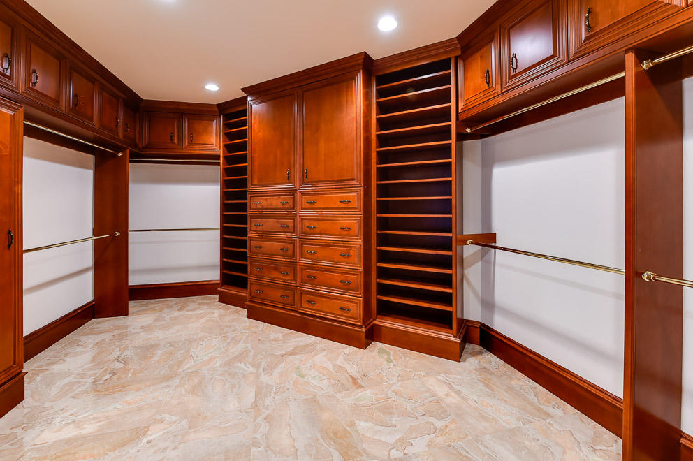 ONE WATERMARK PLACE OF THE PALM BEACHES - Residential