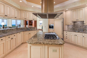 ONE WATERMARK PLACE OF TH - Residential