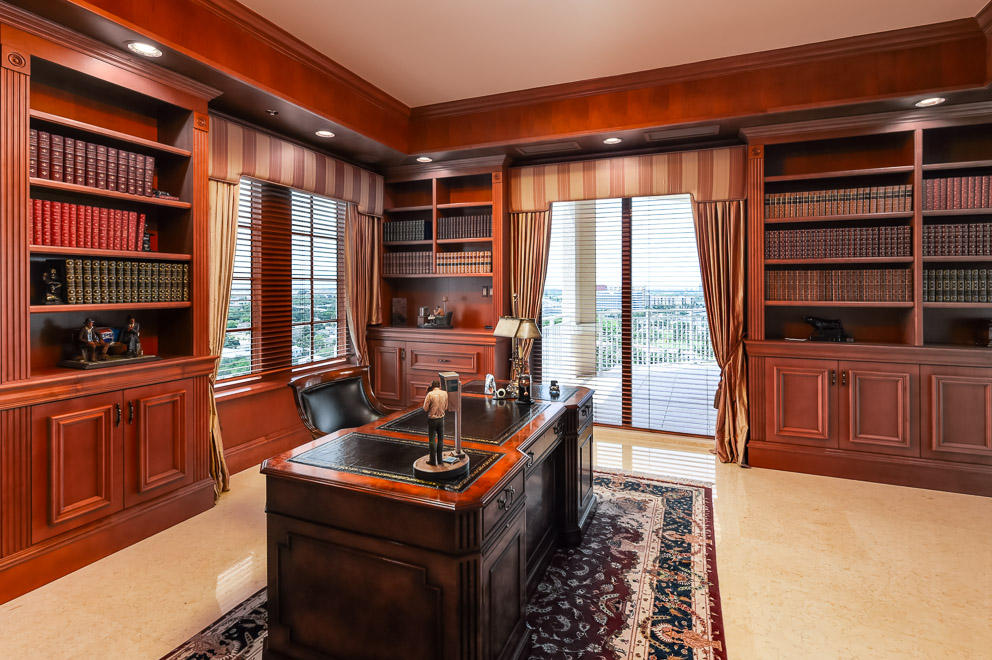 ONE WATERMARK PLACE OF THE PALM BEACHES - Residential