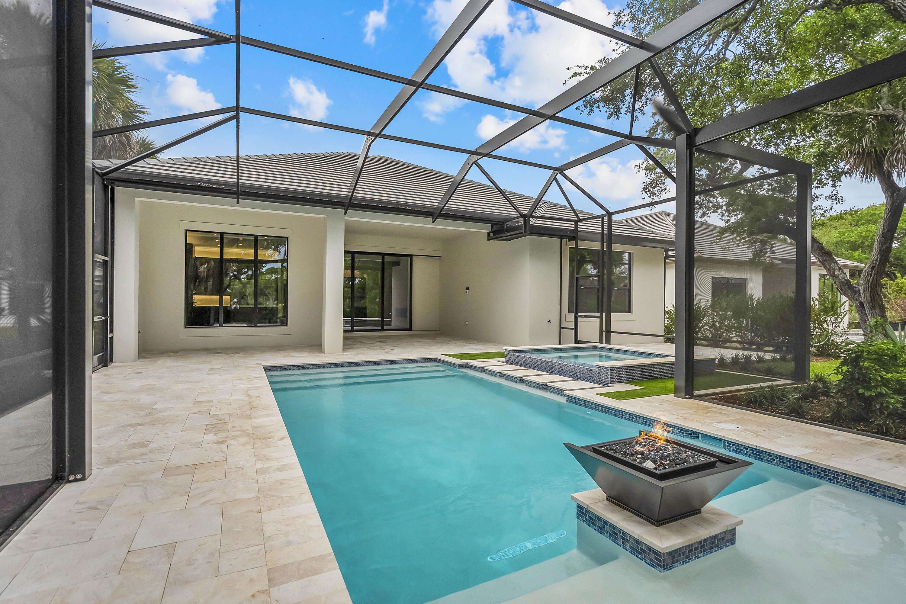 SEAGLASS P. D. - Residential