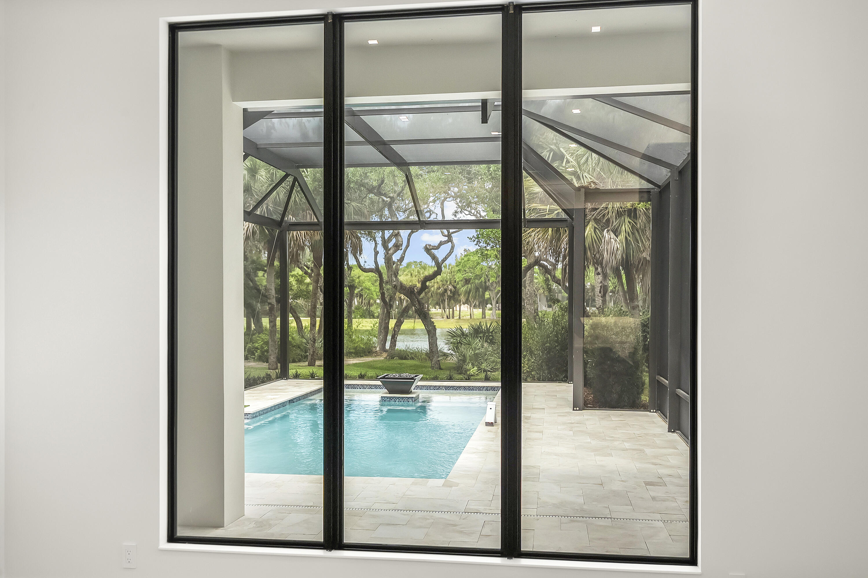 SEAGLASS P. D. - Residential