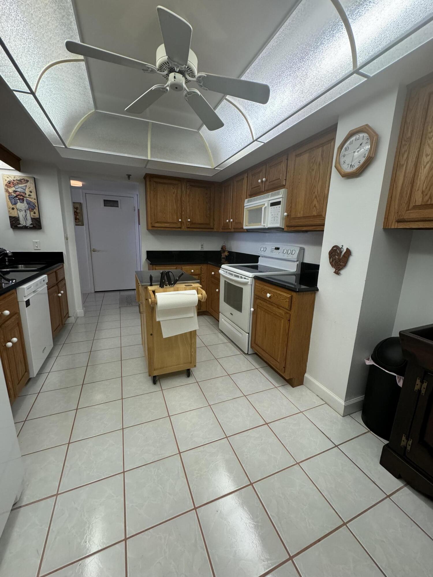 ATLANTIC VIEW BEACH CLUB CONDOMINIUM NO 1 - Residential