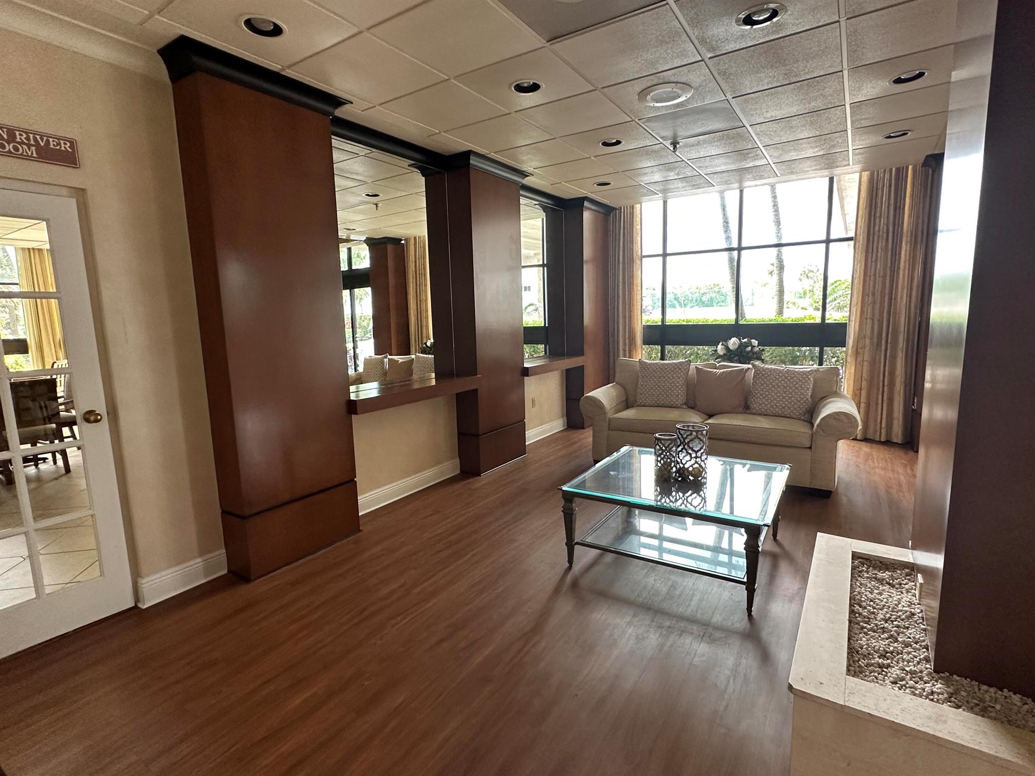 ATLANTIC VIEW BEACH CLUB - Residential