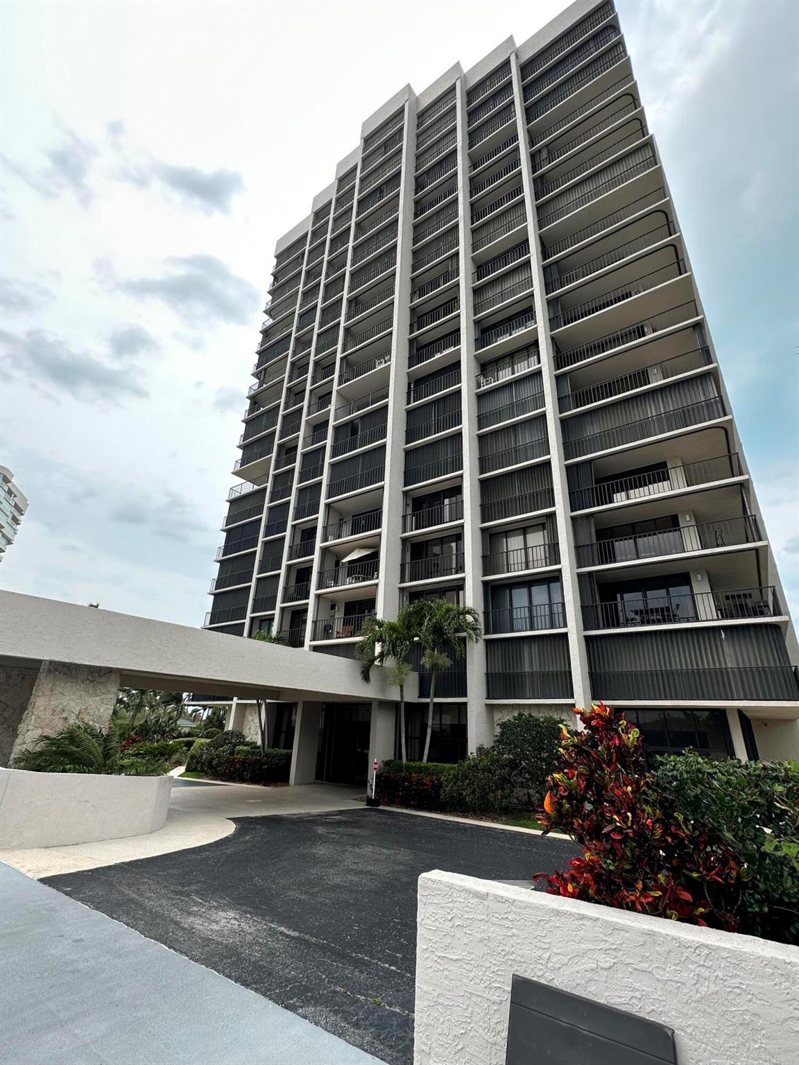 ATLANTIC VIEW BEACH CLUB - Residential