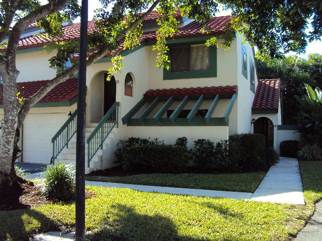 LEXINGTON GREEN CONDO - Residential