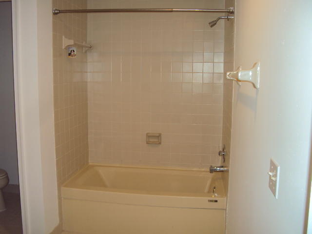 LEXINGTON GREEN CONDO - Residential