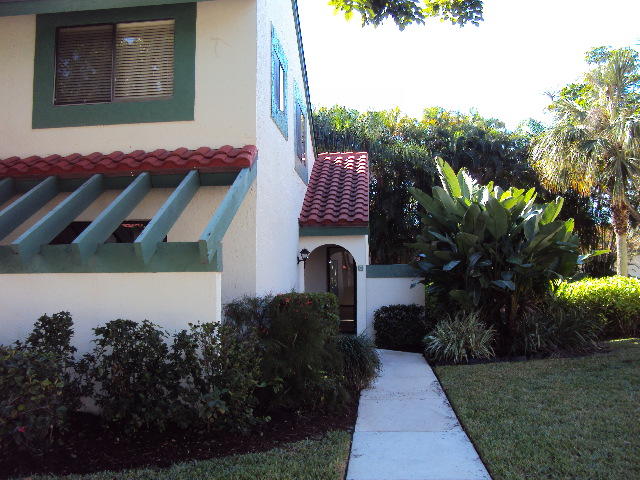 LEXINGTON GREEN CONDO - Residential