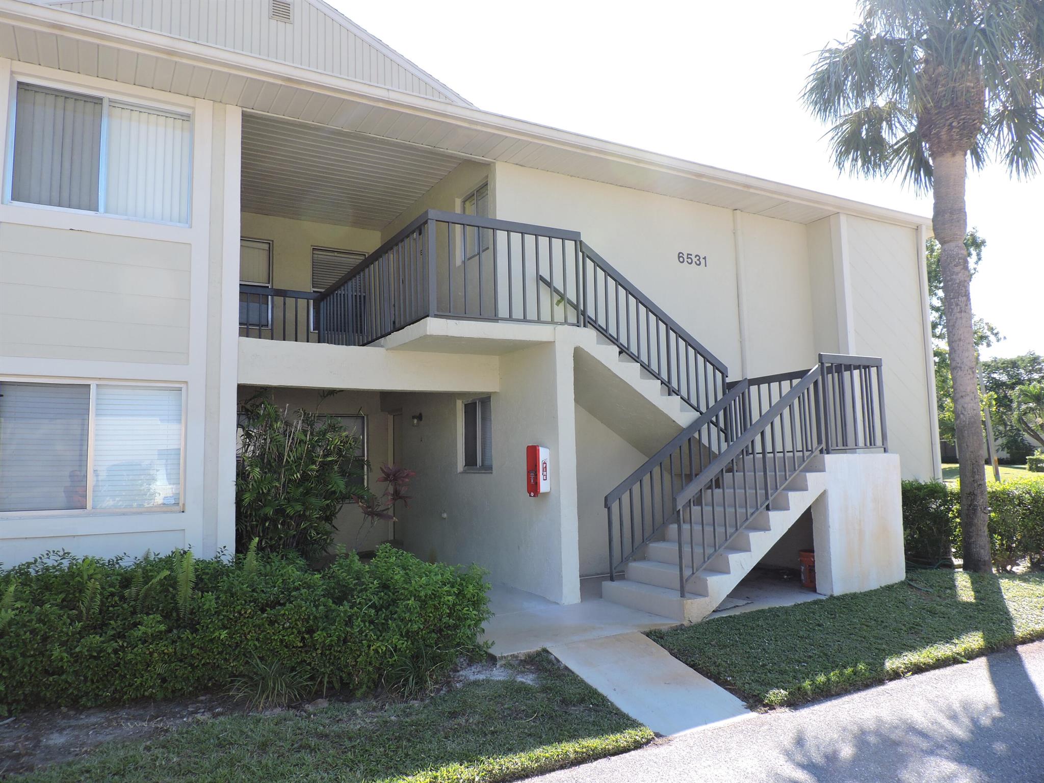 Very nice second floor 2 bedroom, 2 full bath condo. Freshly painted, new carpet through-out except for kitchen which is tiled. Stainless steel appliances in kitchen that include refrigerator, new range, and dishwasher. Apartment size washer/dryer is in the second bathroom closet. Good size master bedroom. Apartment is light and bright. Covered, screened balcony which has a storage room. Community amenities are within walking distance that have a pool, clubhouse for meetings or socials, tennis courts are also close. Great location as I-95, Florida Turnpike are very close plus all the shopping, restaurants, banks, specialty shops, gas stations, Jupiter community park are minutes away.
