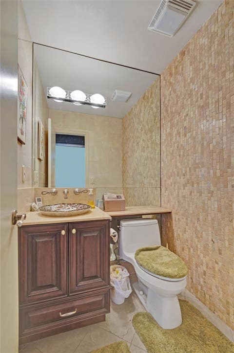 Tiny photo for 9600 Conch Shell Manor, Plantation, FL 33324 (MLS # F10549174)