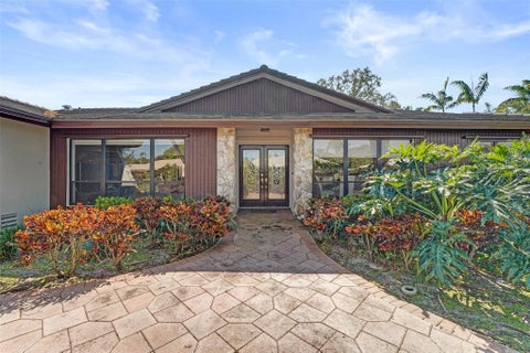 Tiny photo for 9600 Conch Shell Manor, Plantation, FL 33324 (MLS # F10549174)