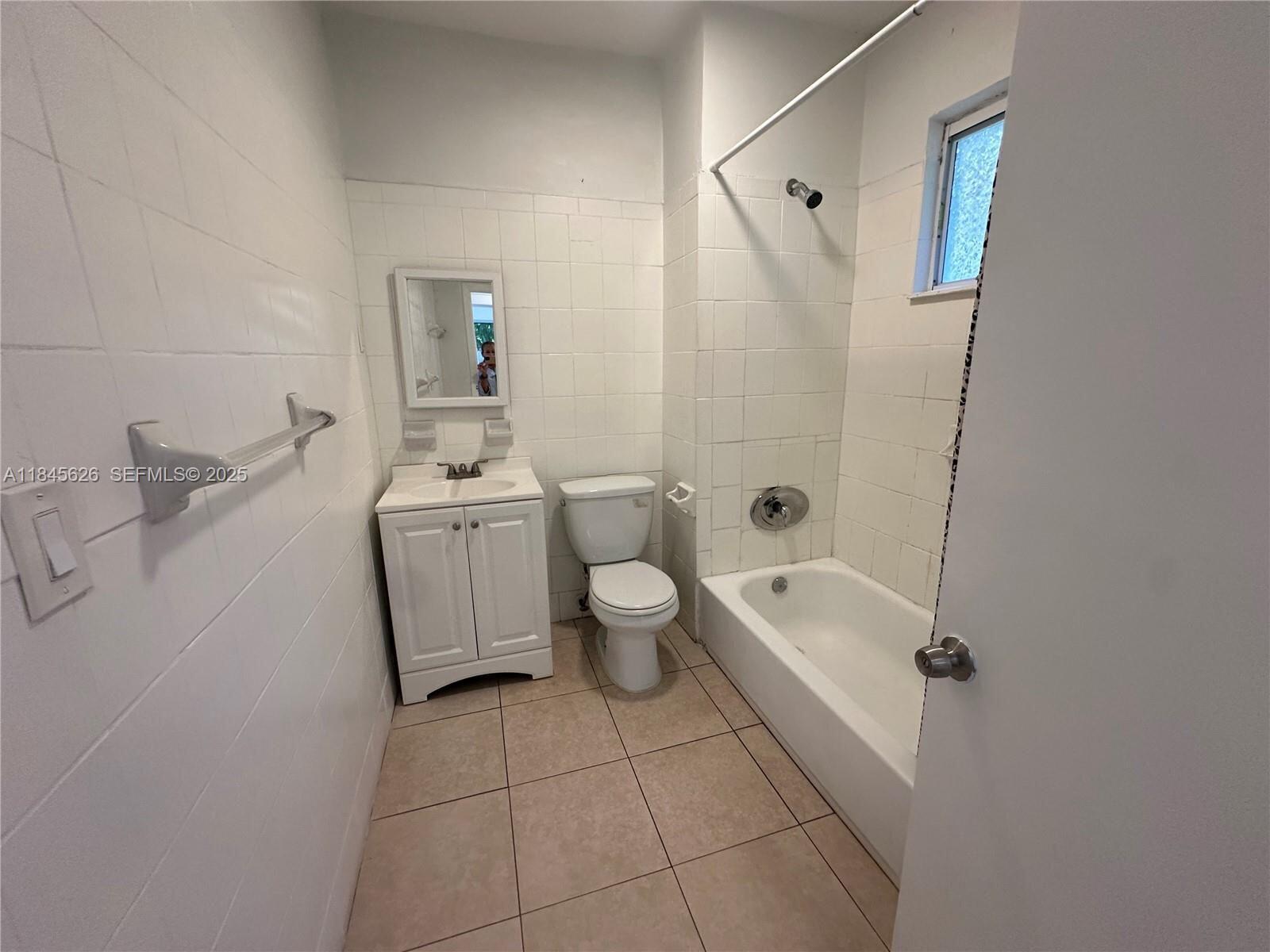 267 NW 33rd Street 2