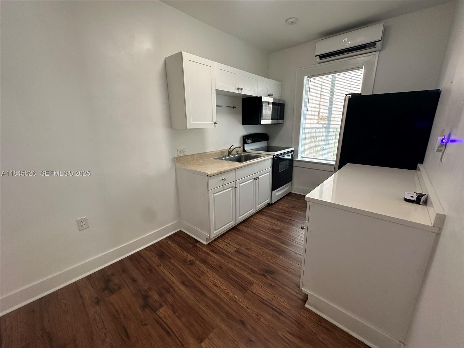 267 NW 33rd Street 2