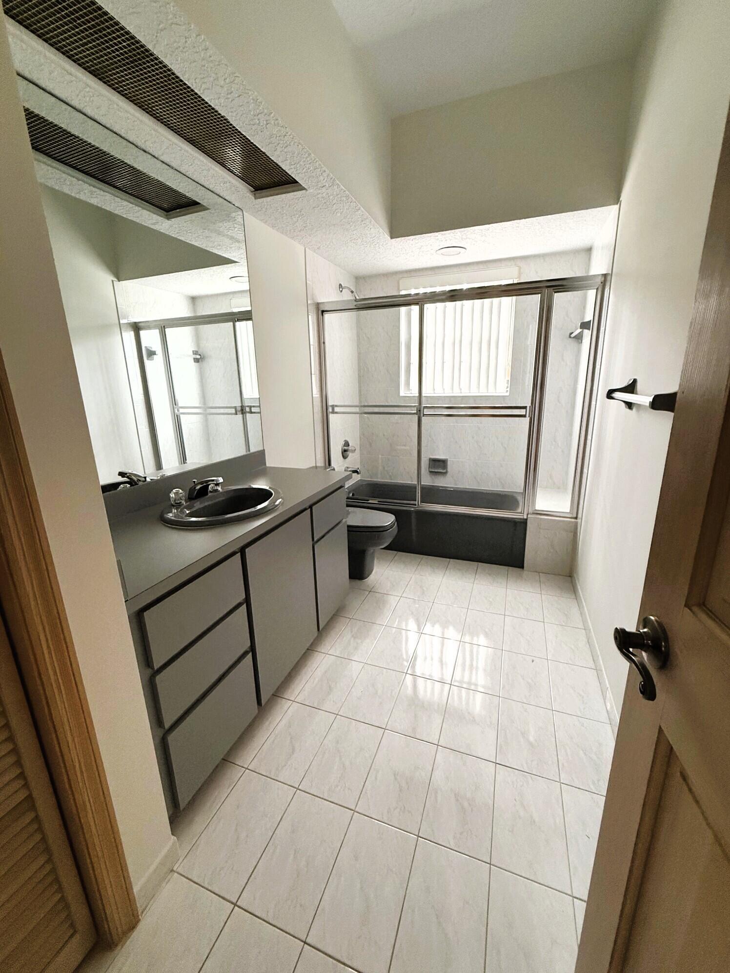 PGA RESORT COMMUNITY 2 - Residential