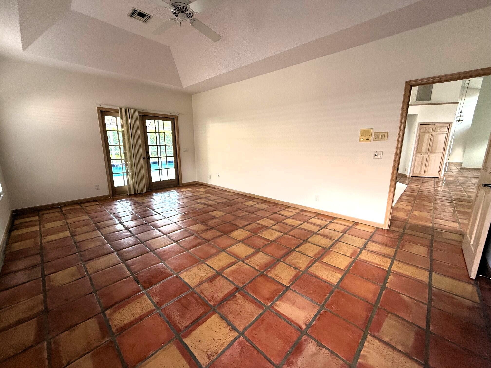 PGA RESORT COMMUNITY 2 - Residential