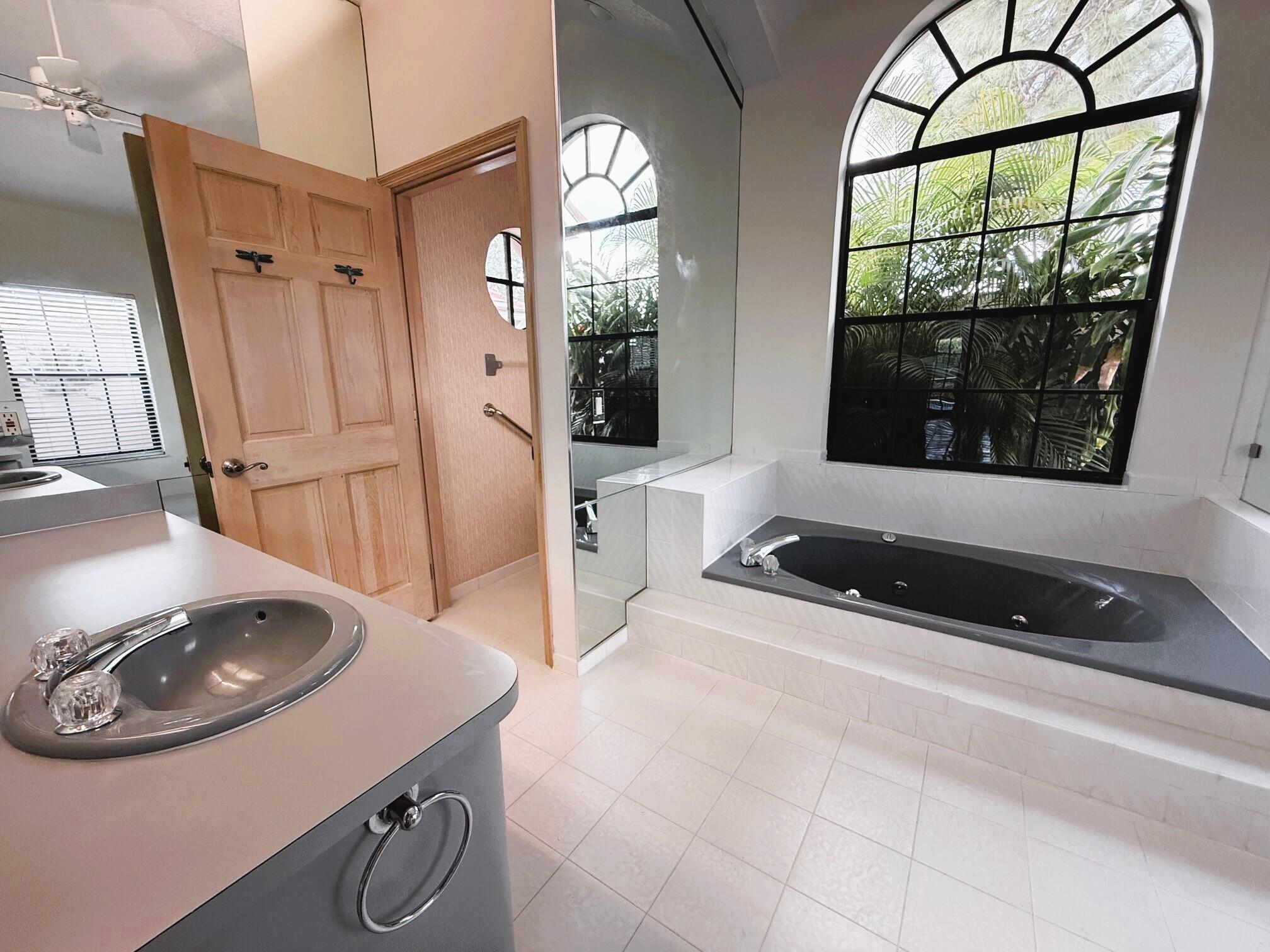 PGA RESORT COMMUNITY 2 - Residential