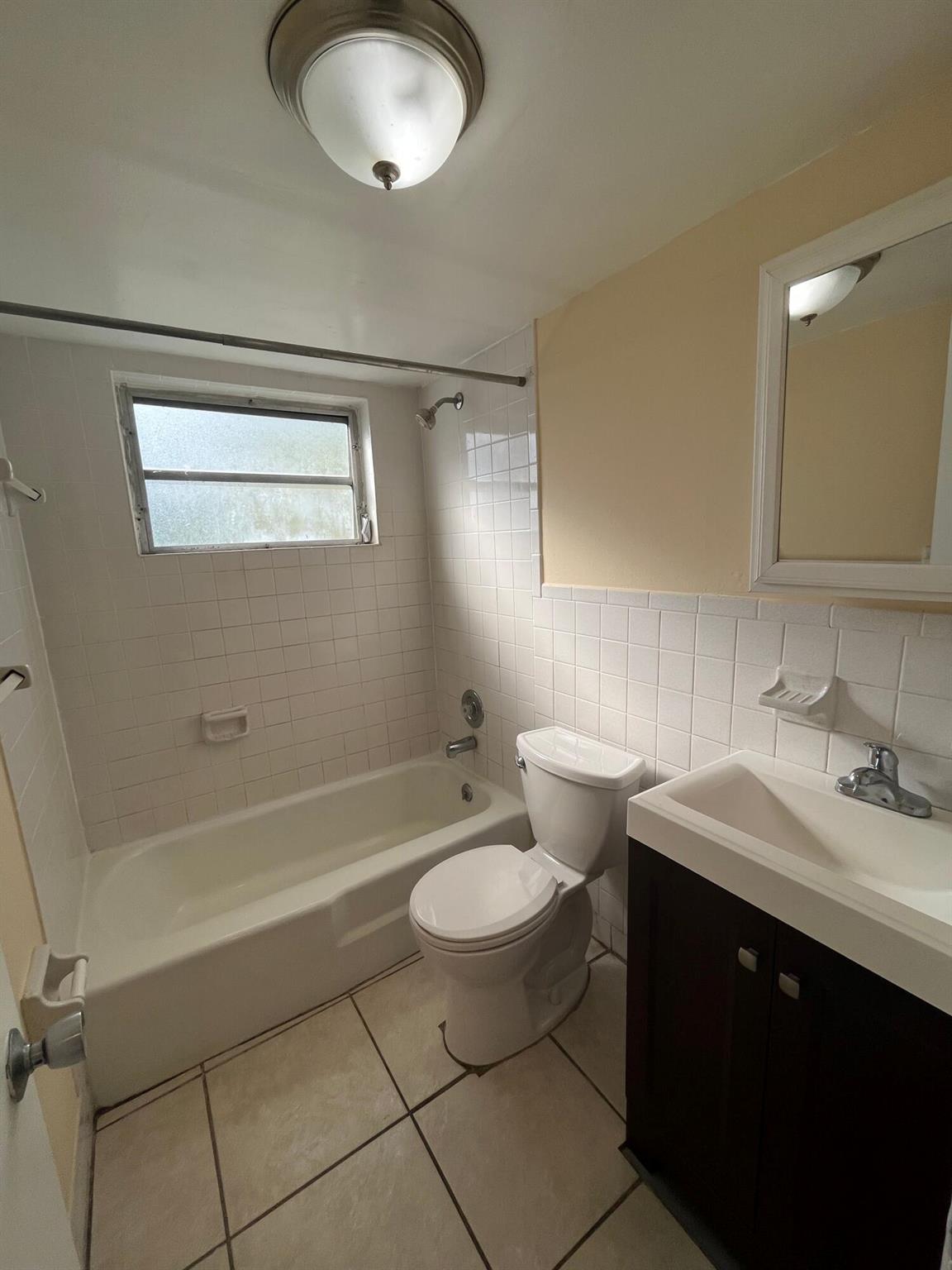 GREYNOLDS HIGHLANDS UNIT - Residential Lease