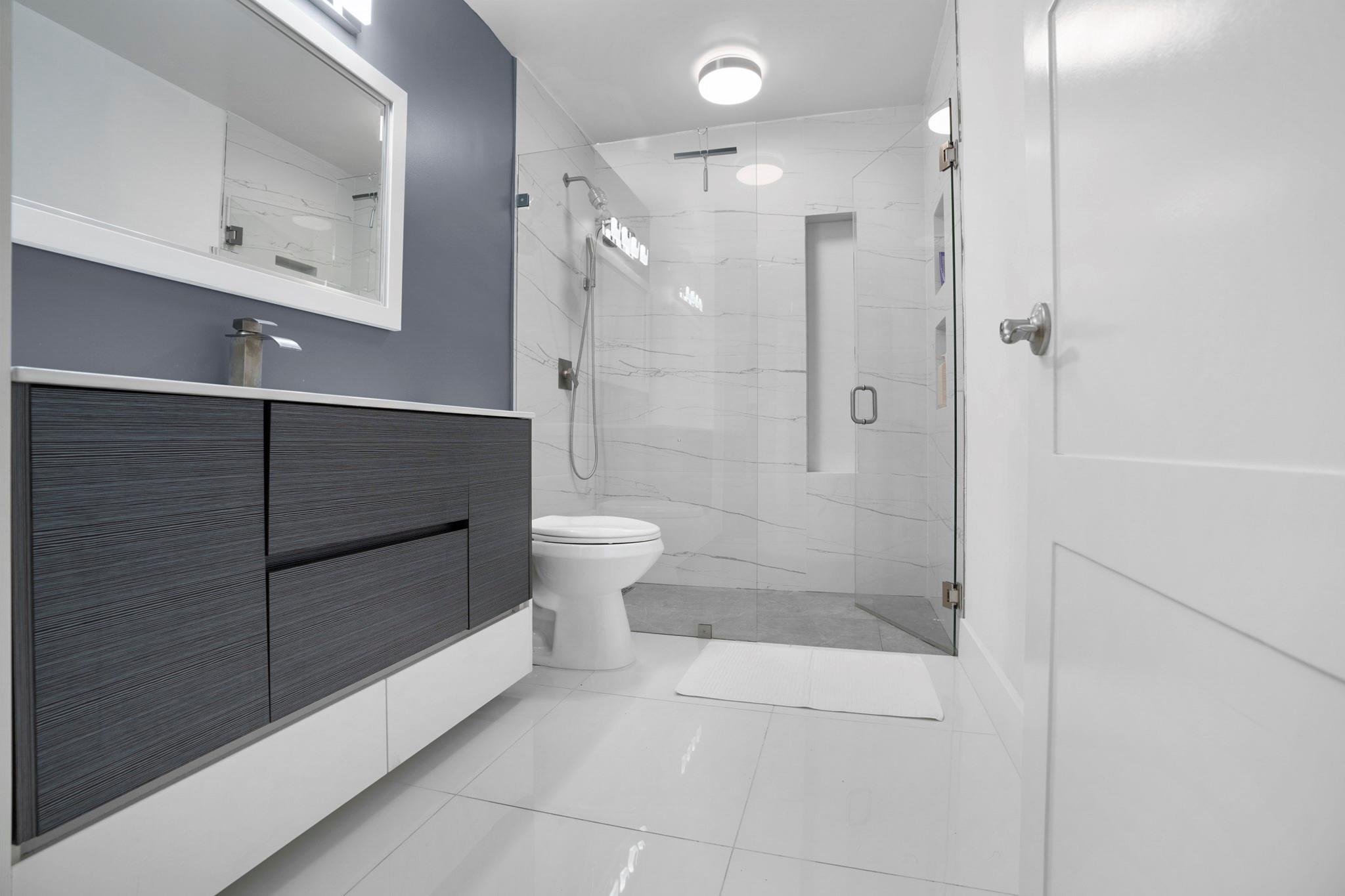 BARRWOOD - Residential
