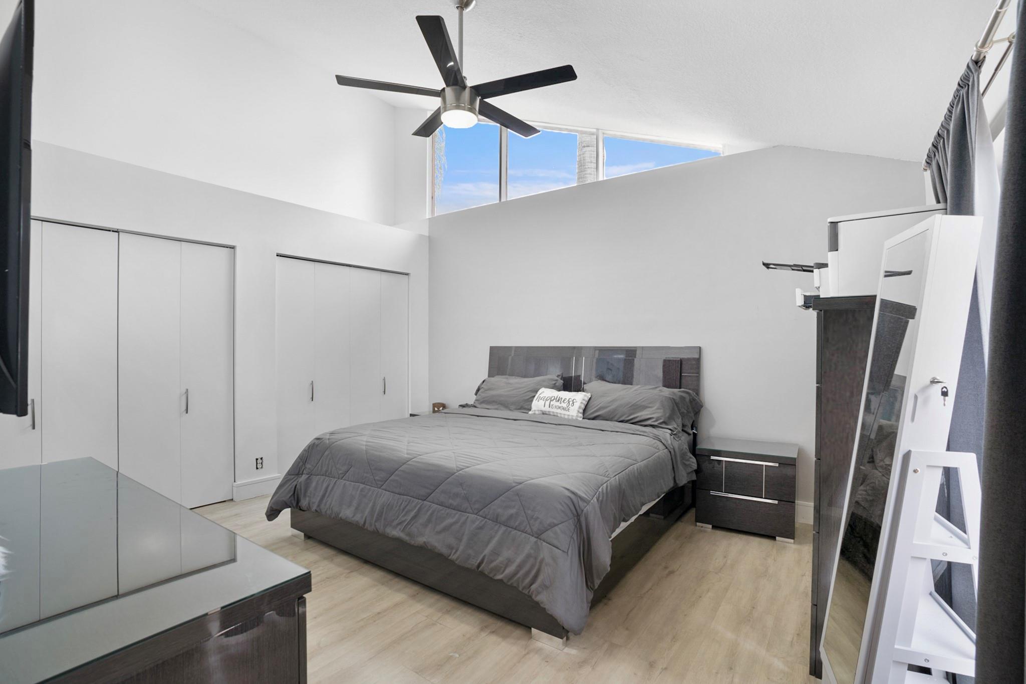 BARRWOOD - Residential
