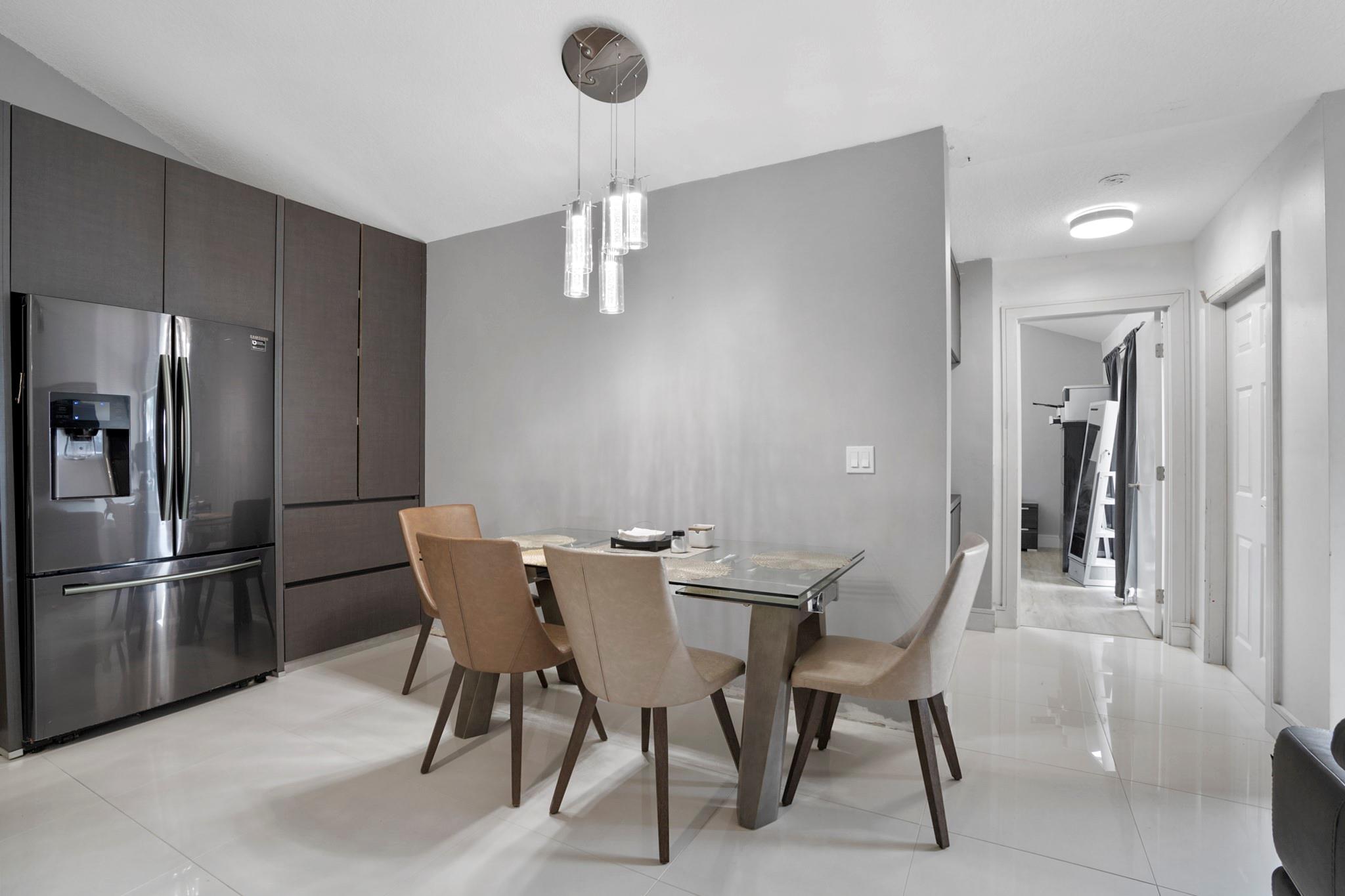 BARRWOOD - Residential