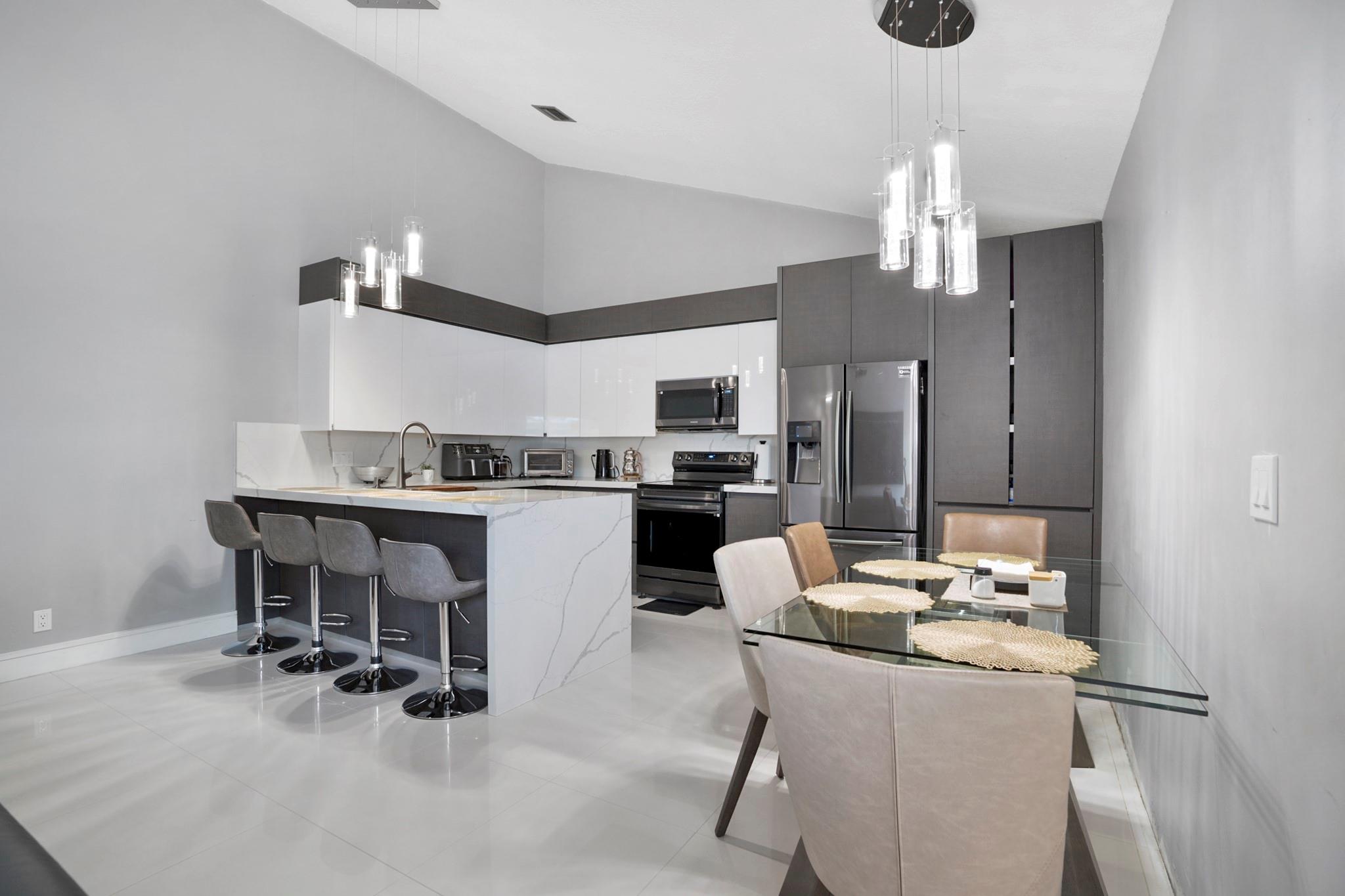 BARRWOOD - Residential