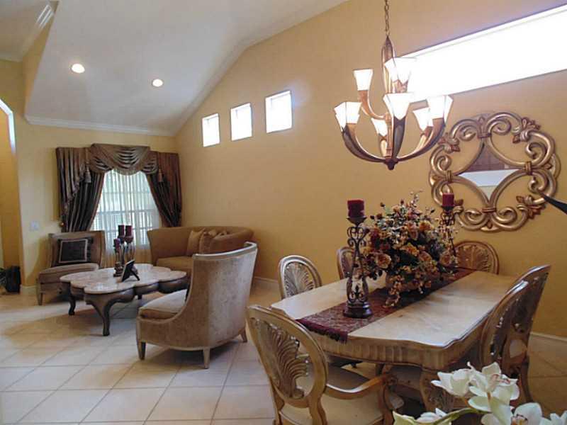 Heron Cove in Heron Bay - Residential Lease