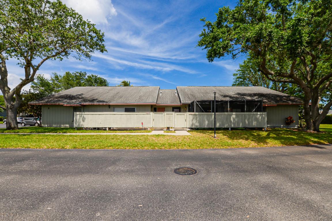 CINNAMON TREE - Residential