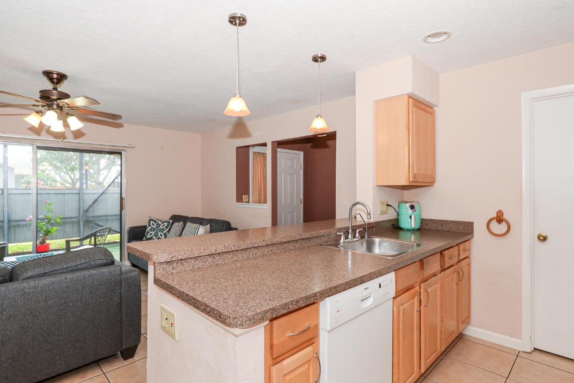 CINNAMON TREE - Residential