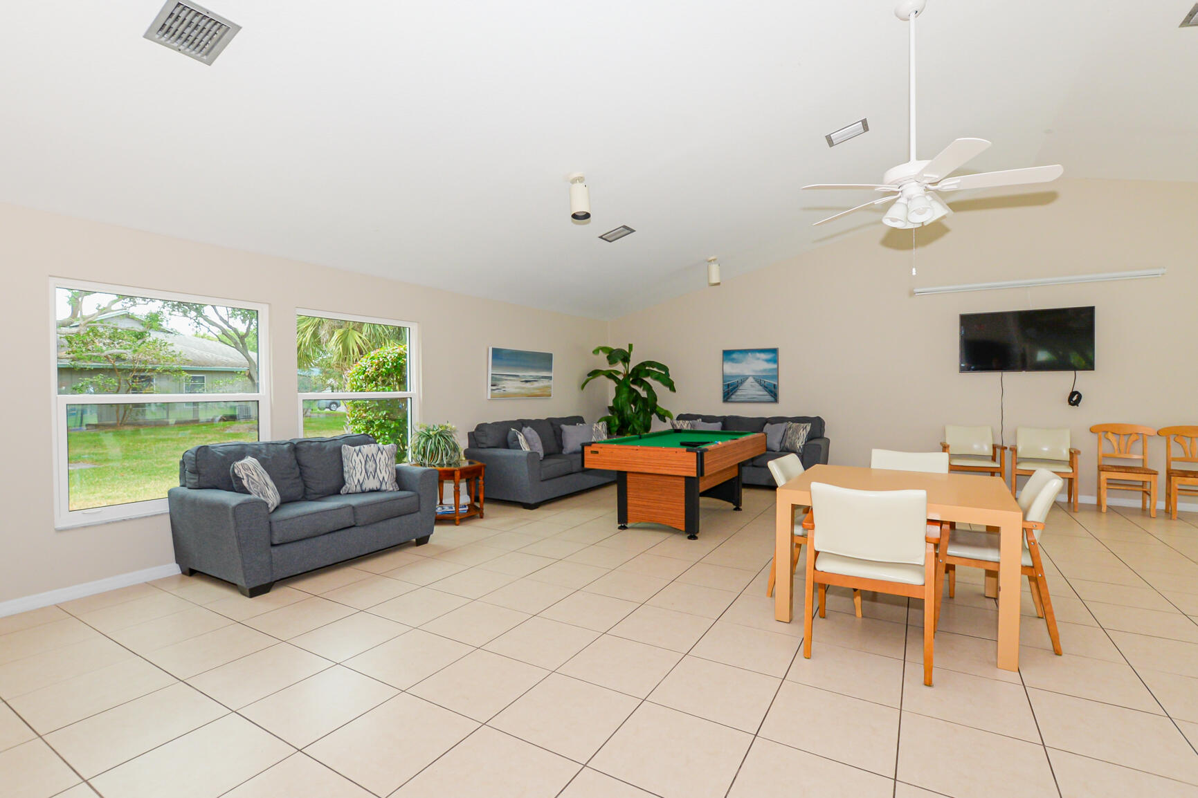 CINNAMON TREE - Residential