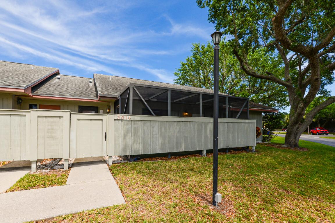 CINNAMON TREE - Residential