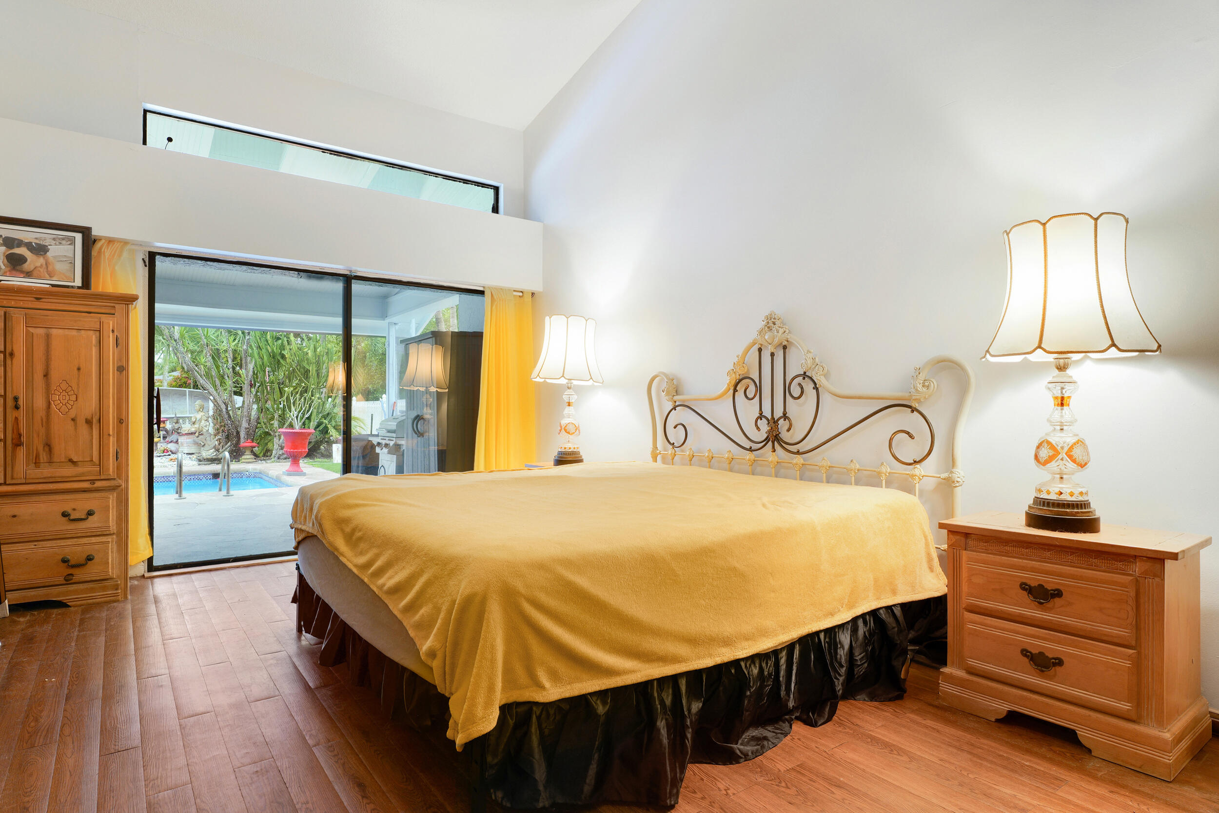 PINEWOOD GROVE OF WELLINGTON - Residential