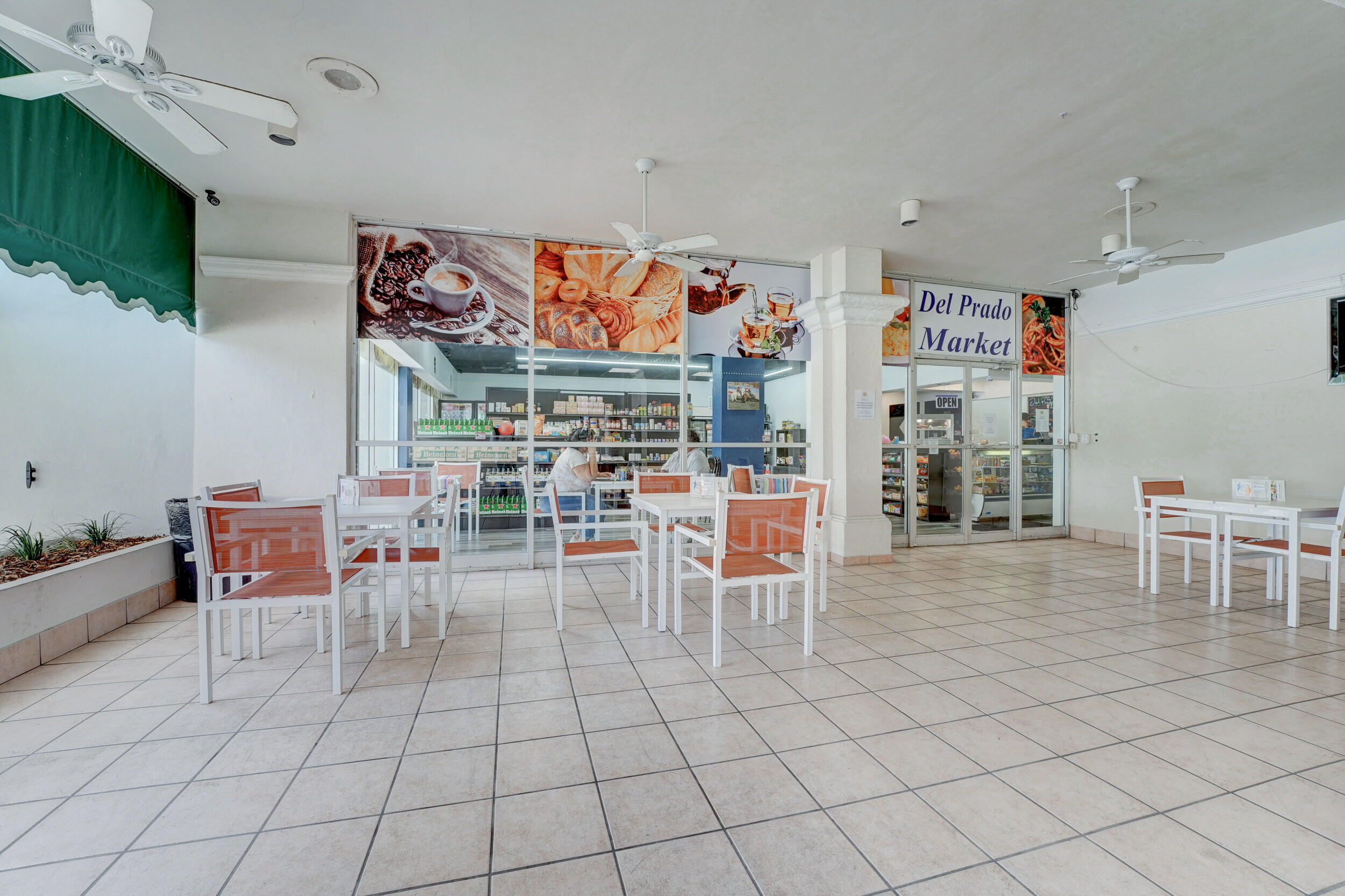 DEL PRADO MARINA - Residential