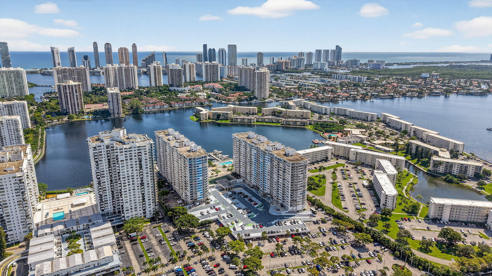 DEL PRADO MARINA - Residential