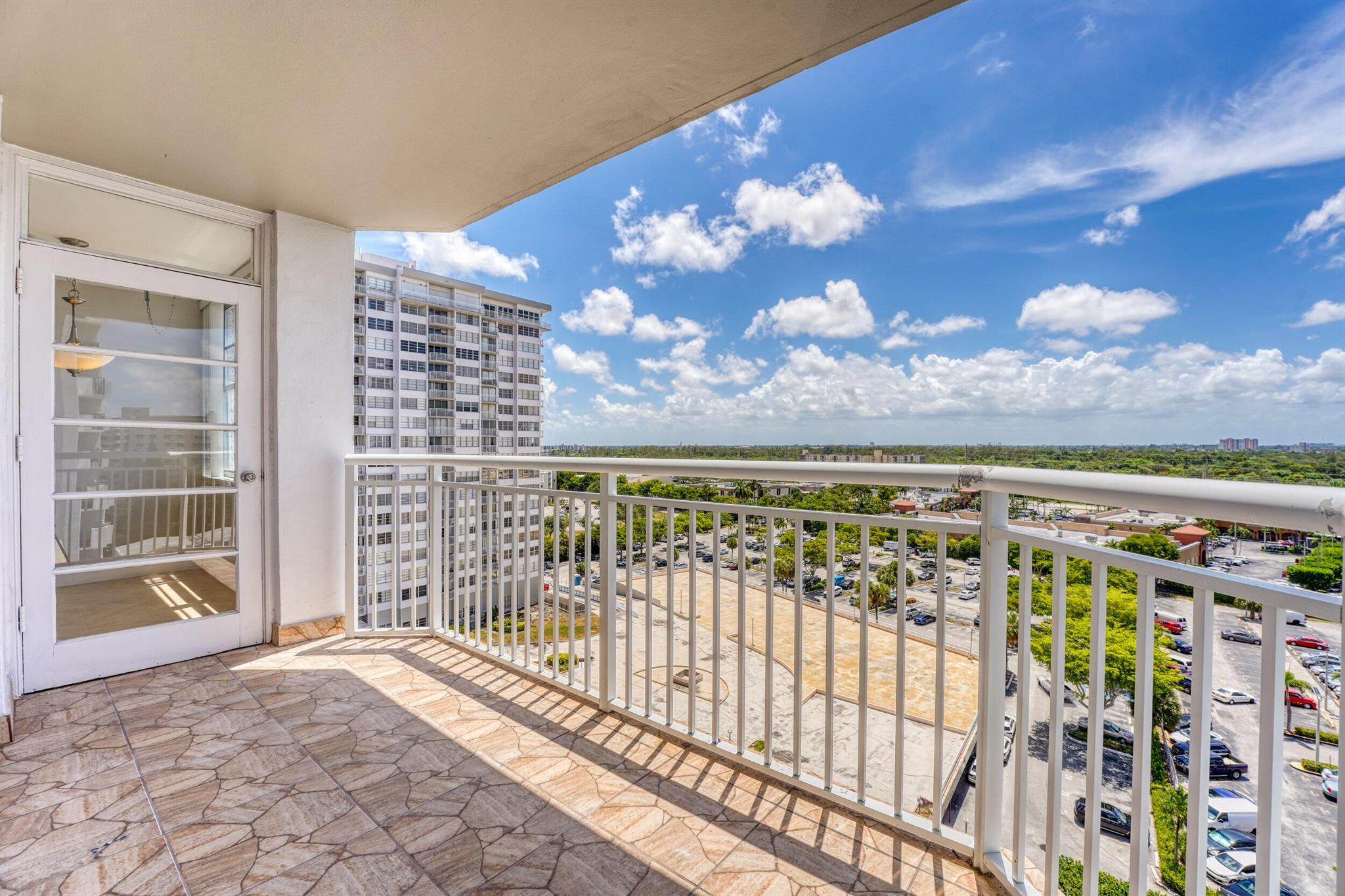 DEL PRADO MARINA - Residential