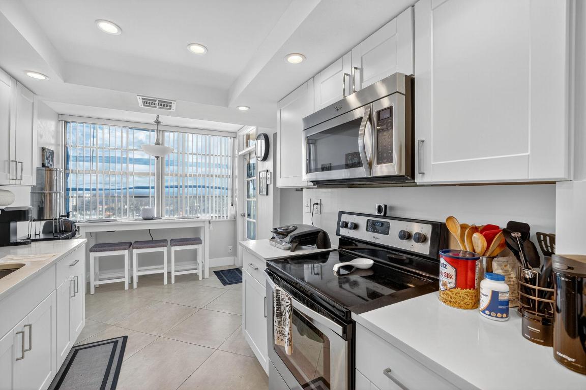 DEL PRADO MARINA - Residential