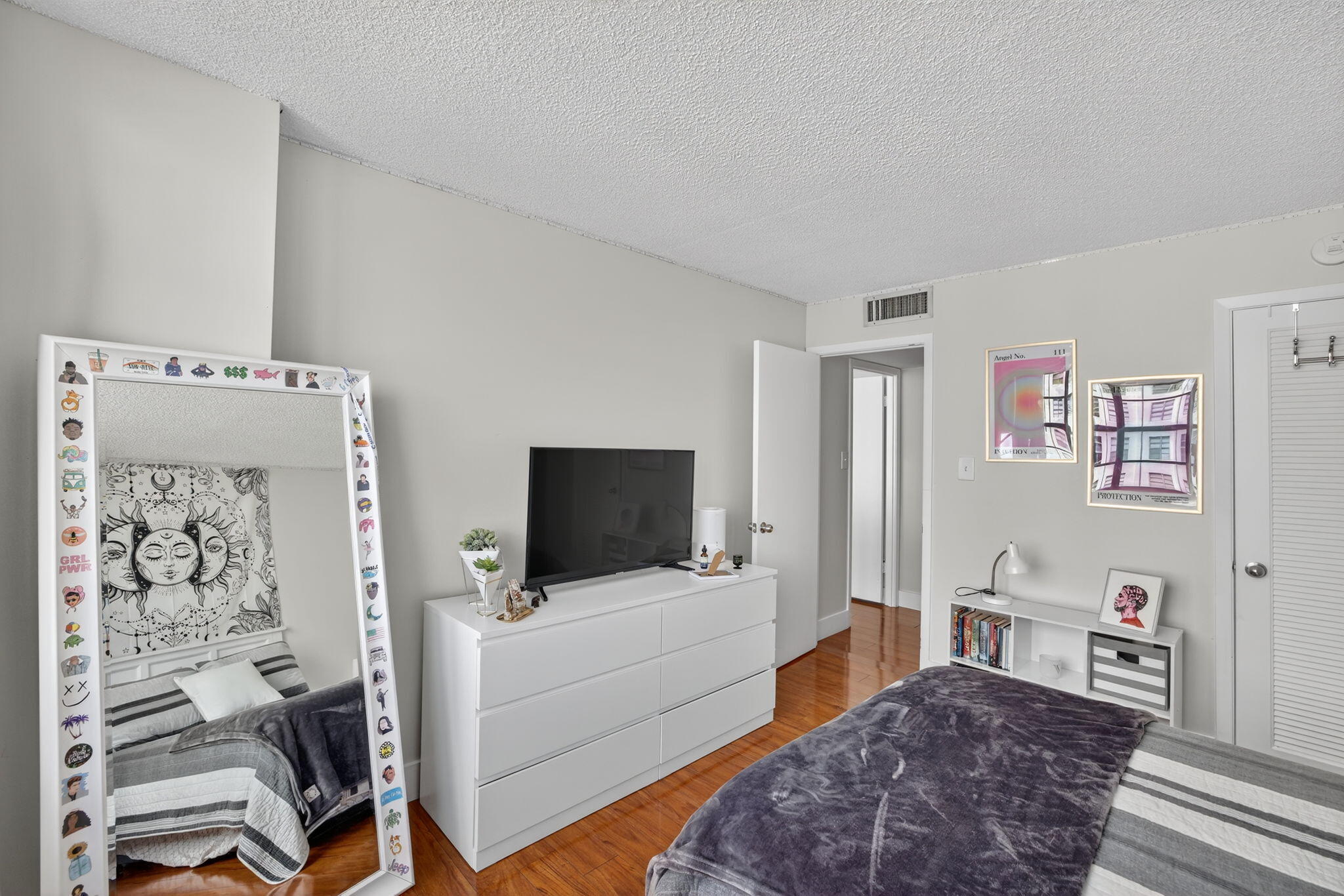 DEL PRADO MARINA - Residential