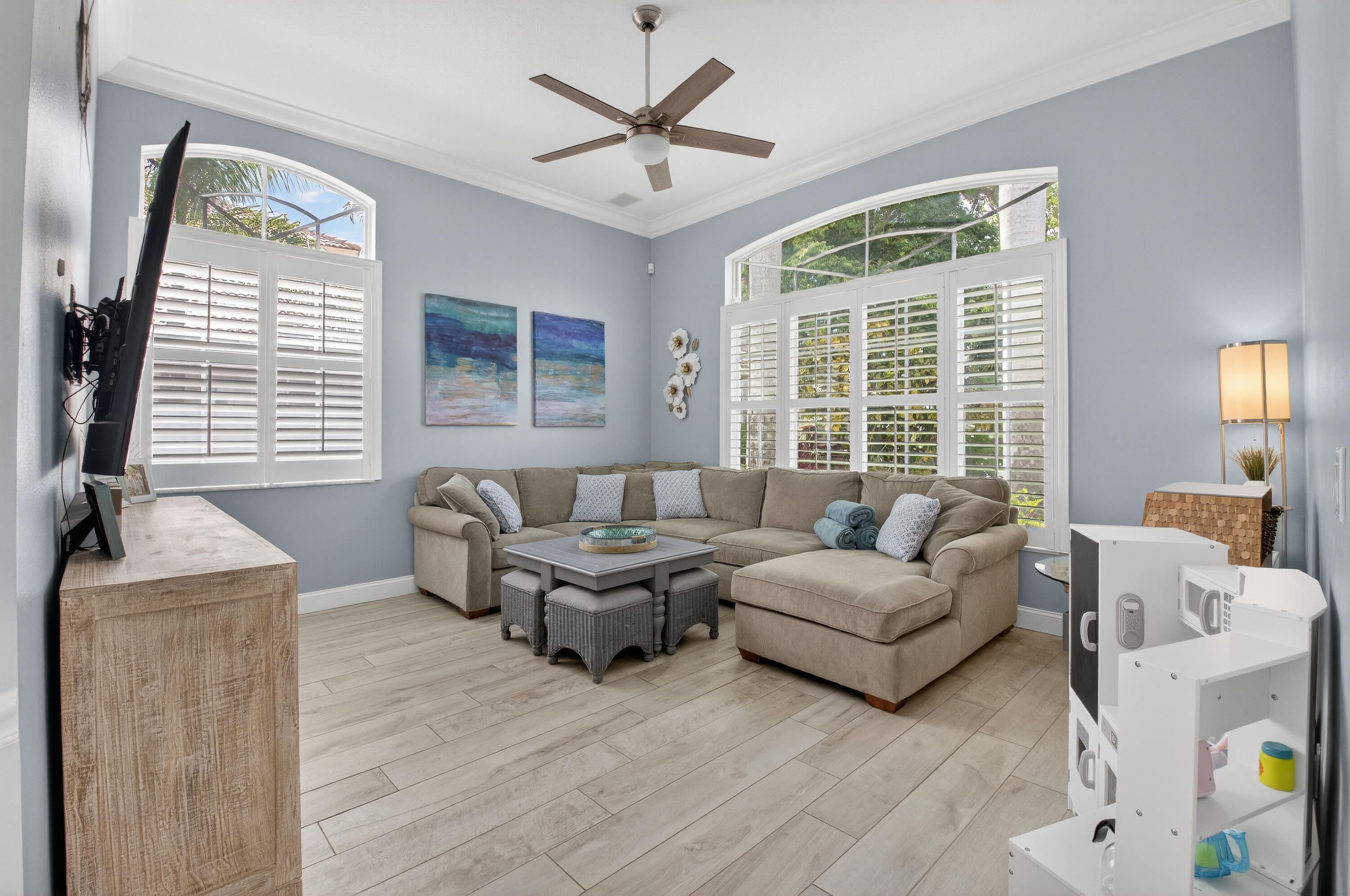 4880 Glenn Pine Lane